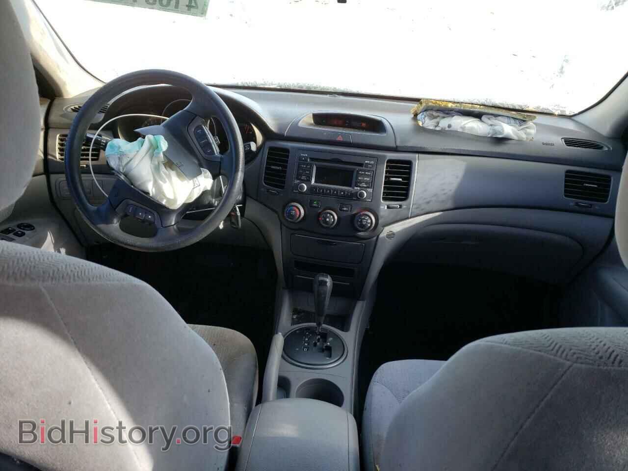 2009 KIA OPTIMA - VIN: KNAGE228995282375 - Фото 8