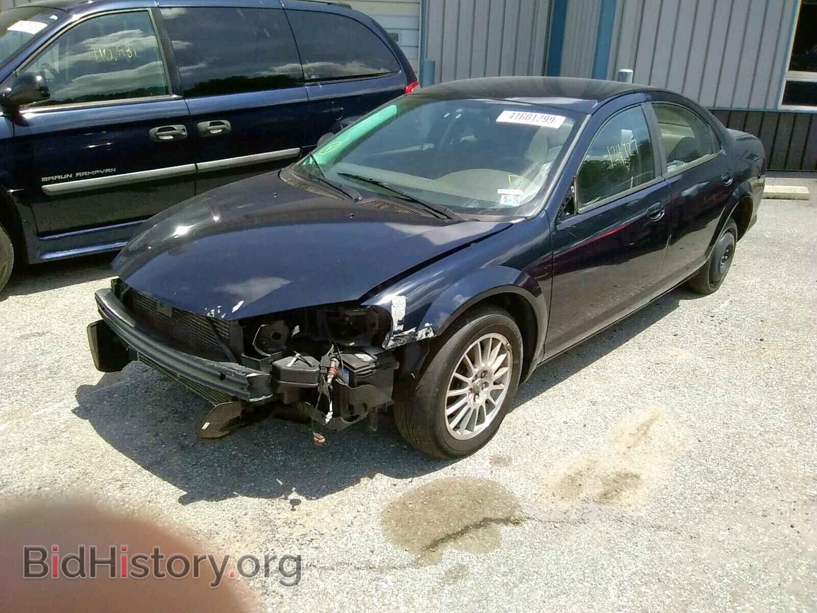 2004 CHRYSLER SEBRING - VIN: 1C3EL56R04N307861 - Фото 2