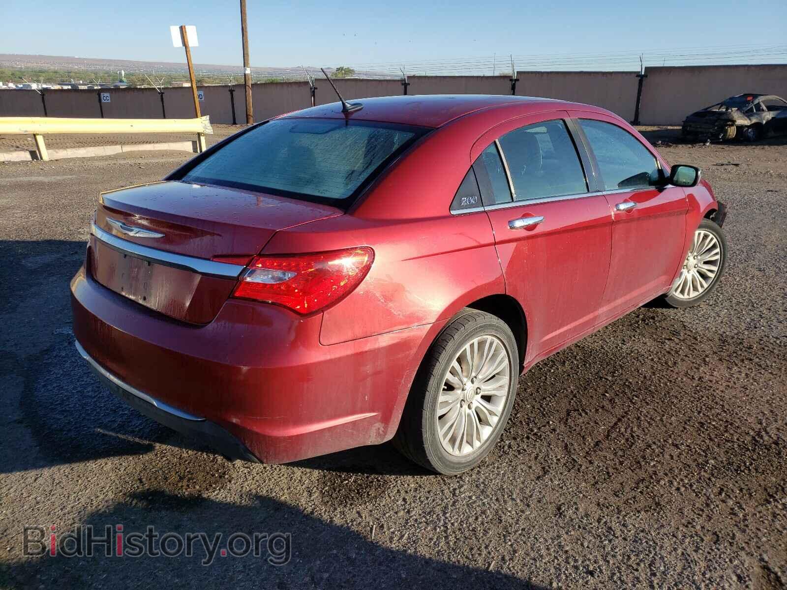 2012 CHRYSLER 200 - VIN: 1C3CCBCG5CN106304 - Фото 4