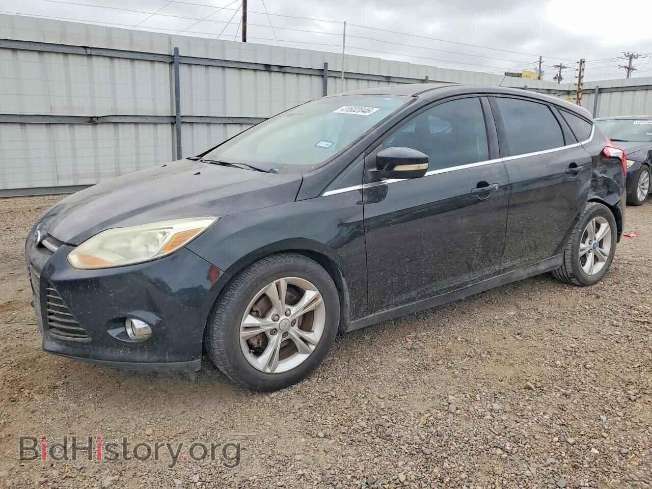 Photo 1FAHP3M22CL382584 - FORD FOCUS 2012