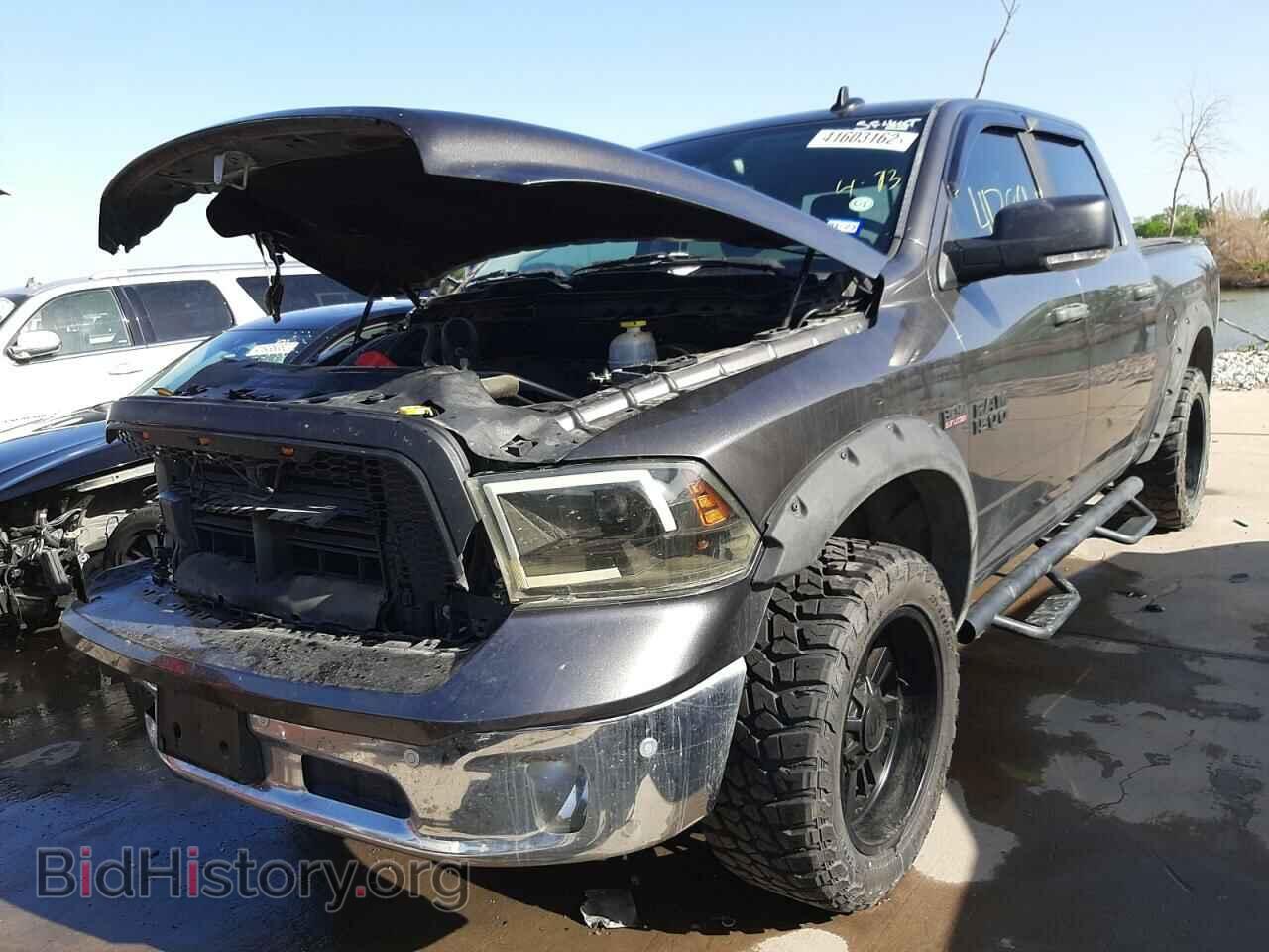 2017 RAM 1500 - VIN: 3C6RR6LT1HG768994 - Фото 2