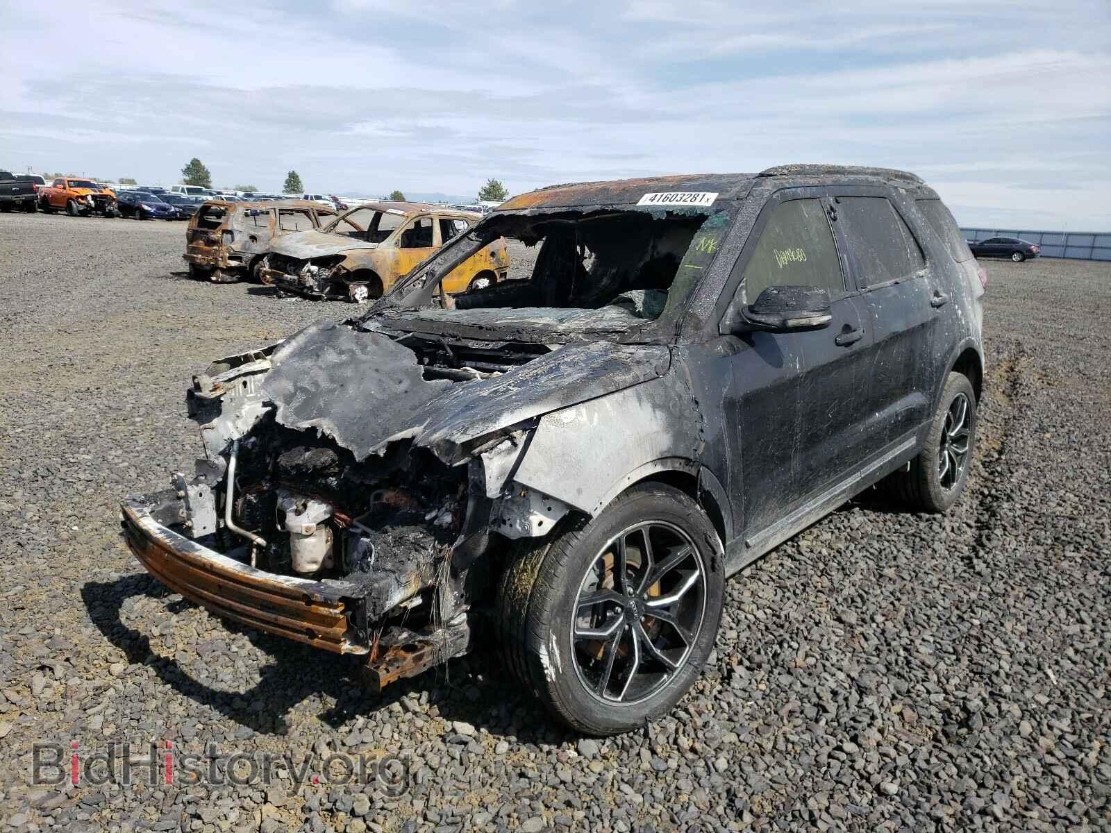 2016 FORD EXPLORER - VIN: 1FM5K8D84GGA37614 - Photo 2