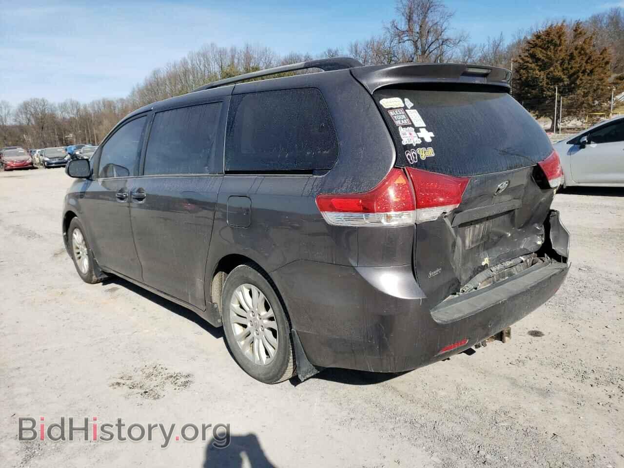 2013 TOYOTA All Models - VIN: 5TDYK3DC8DS333519 - Photo 2