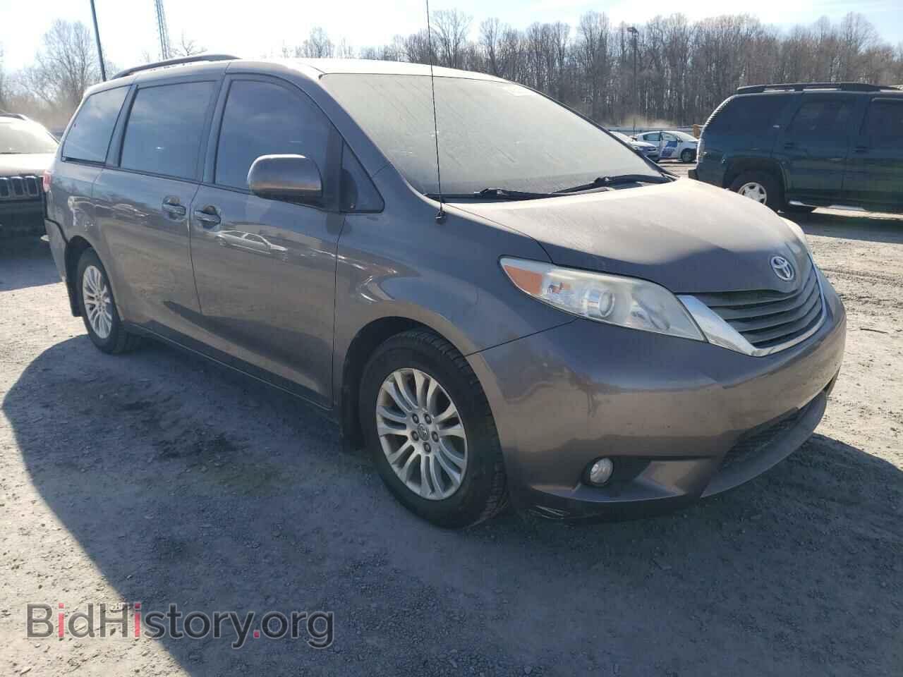 2013 TOYOTA All Models - VIN: 5TDYK3DC8DS333519 - Photo 4