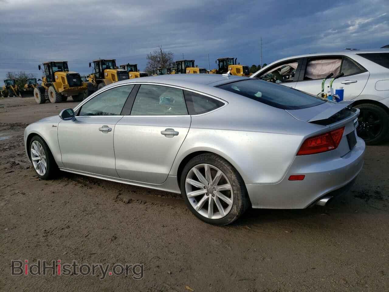 2013 AUDI A7 - VIN: WAUYGAFC0DN062333 - Фото 2