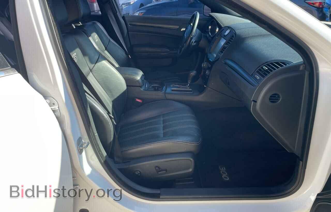 2013 CHRYSLER 300 - VIN: 2C3CCAGT9DH672462 - Фото 5