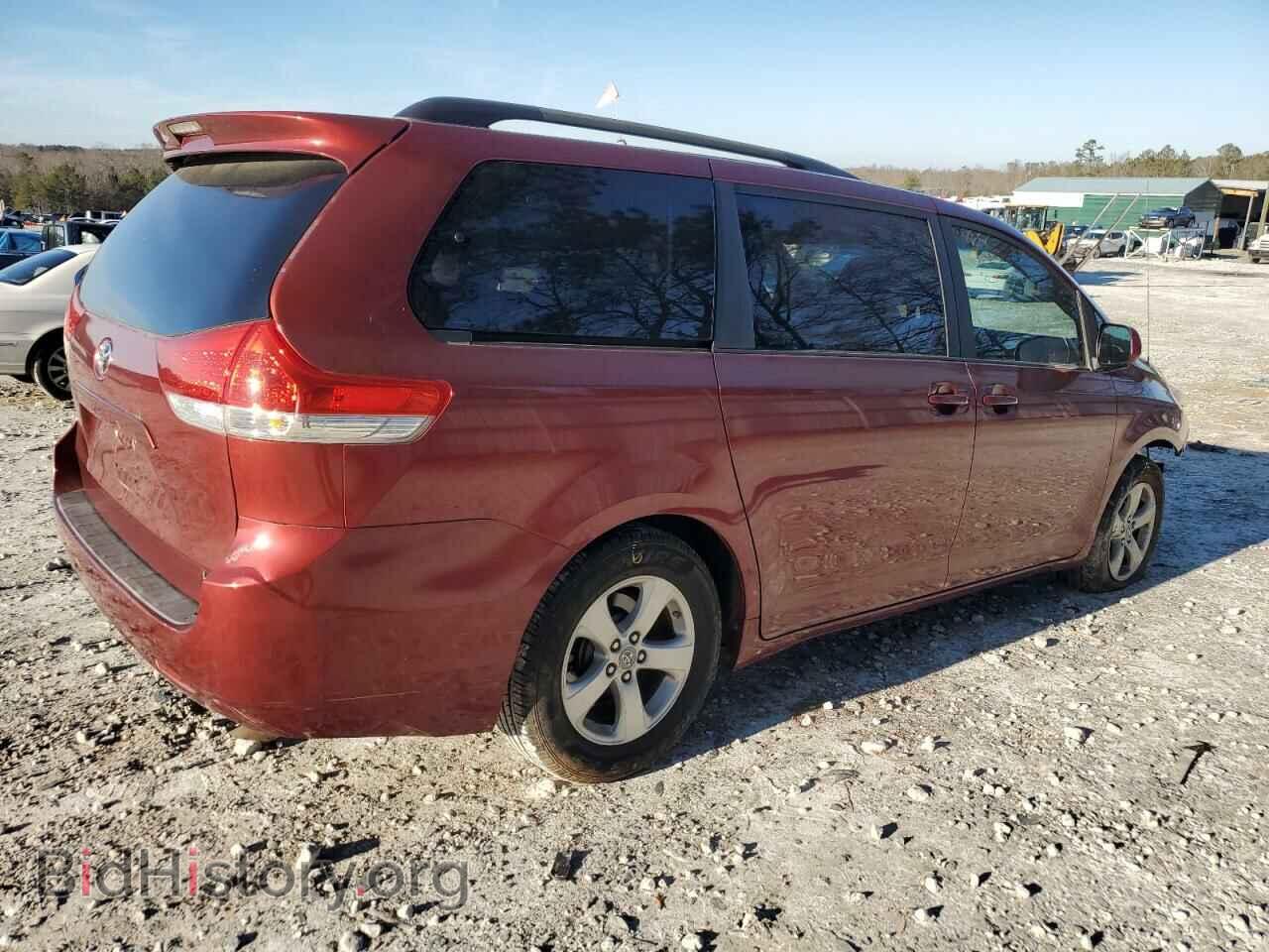 2012 TOYOTA All Models - VIN: 5TDKK3DC2CS204583 - Фото 3