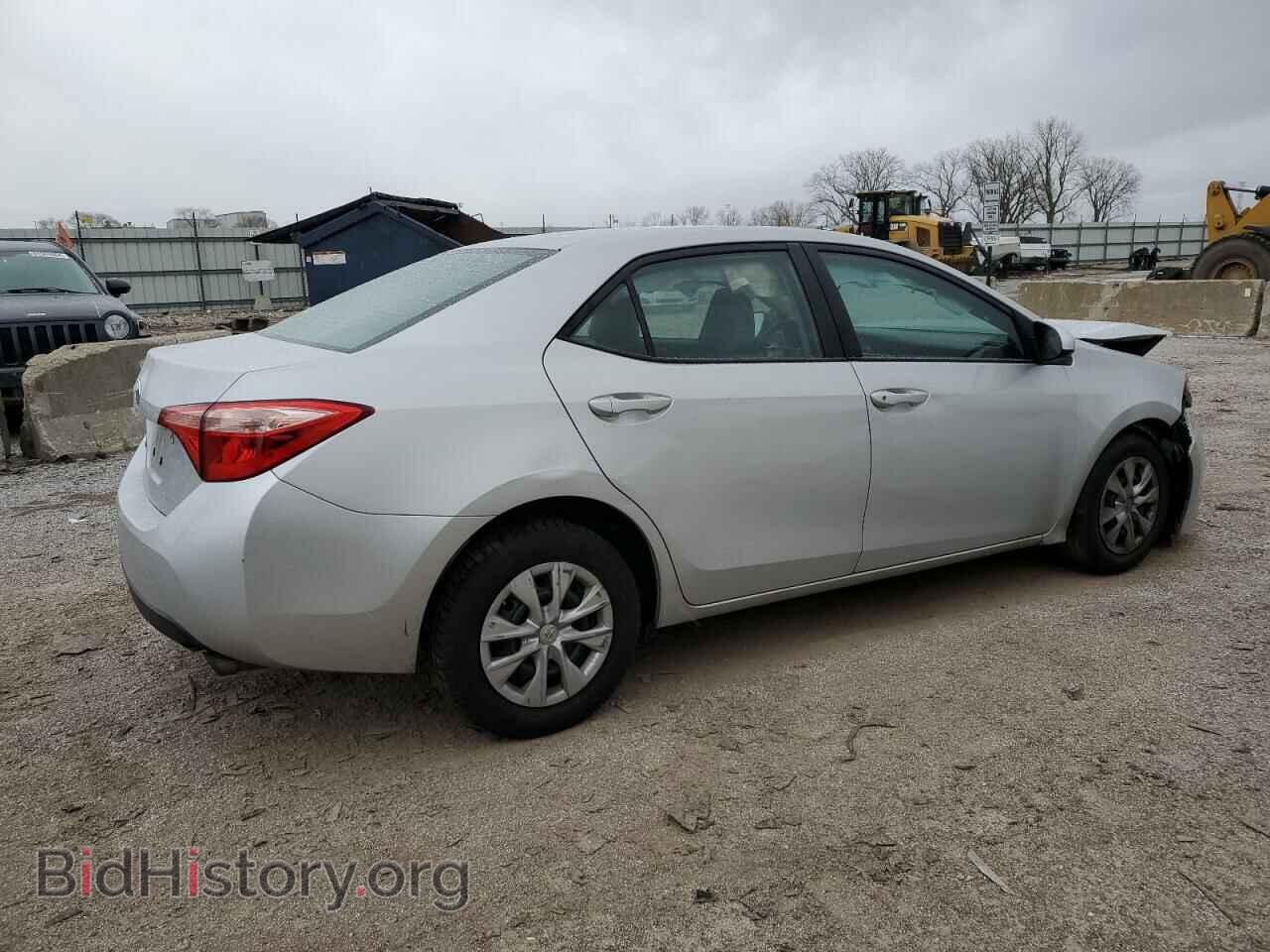 2017 TOYOTA COROLLA - VIN: 2T1BURHE5HC819573 - Фото 3