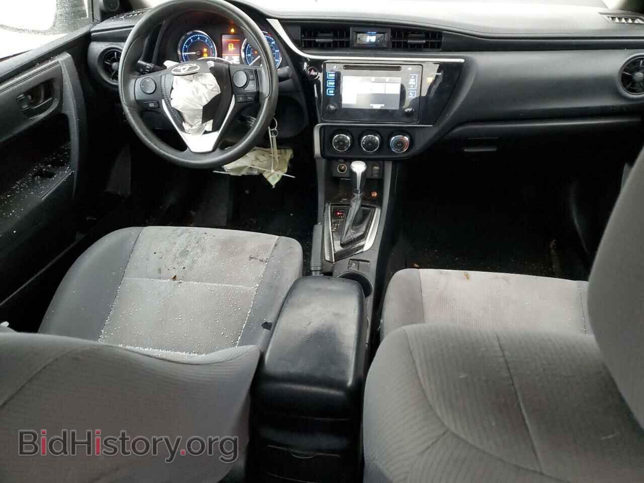 2017 TOYOTA COROLLA - VIN: 2T1BURHE5HC819573 - Фото 8