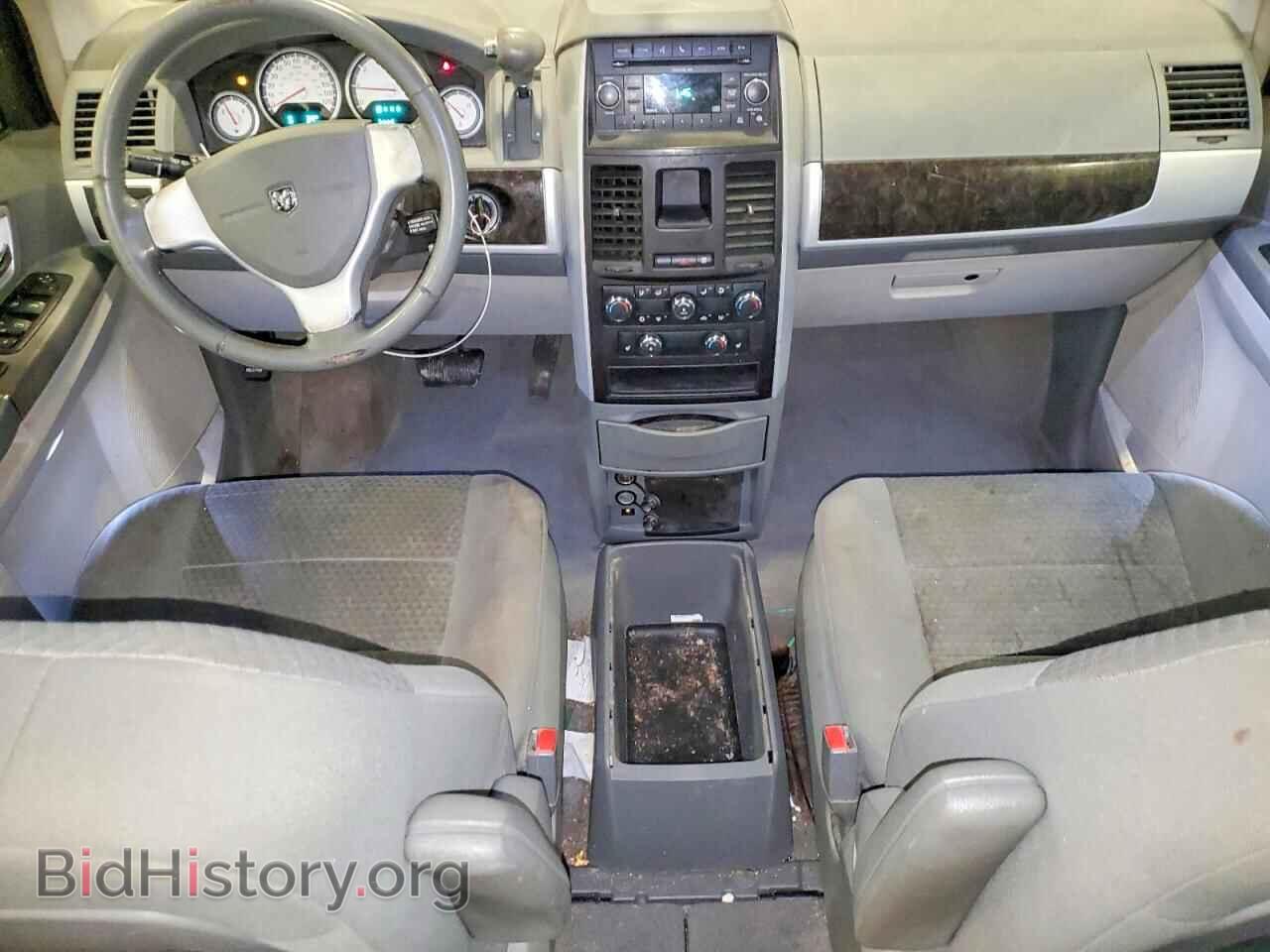 2010 DODGE CARAVAN - VIN: 2D4RN5D13AR146962 - Фото 8