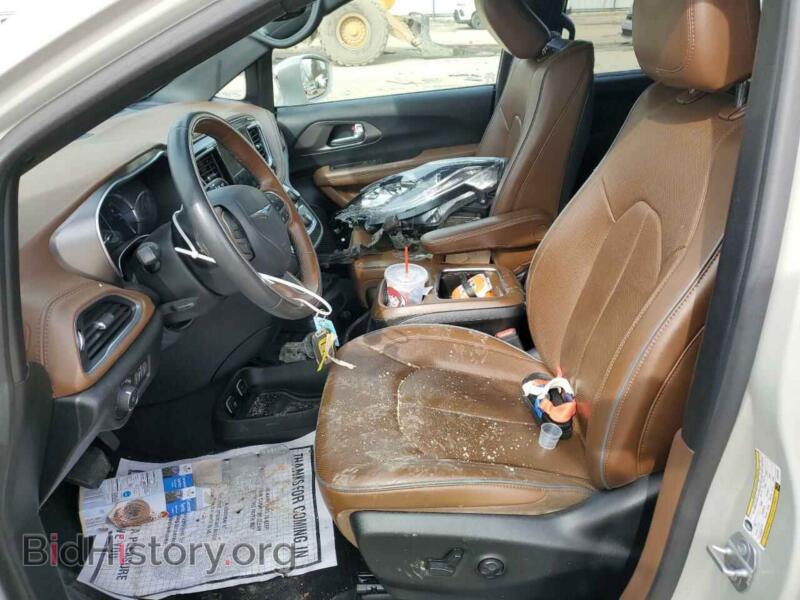 2020 Chrysler PACIFICA (VIN 2C4RC1N77LR242515) — photo 7 of 12
