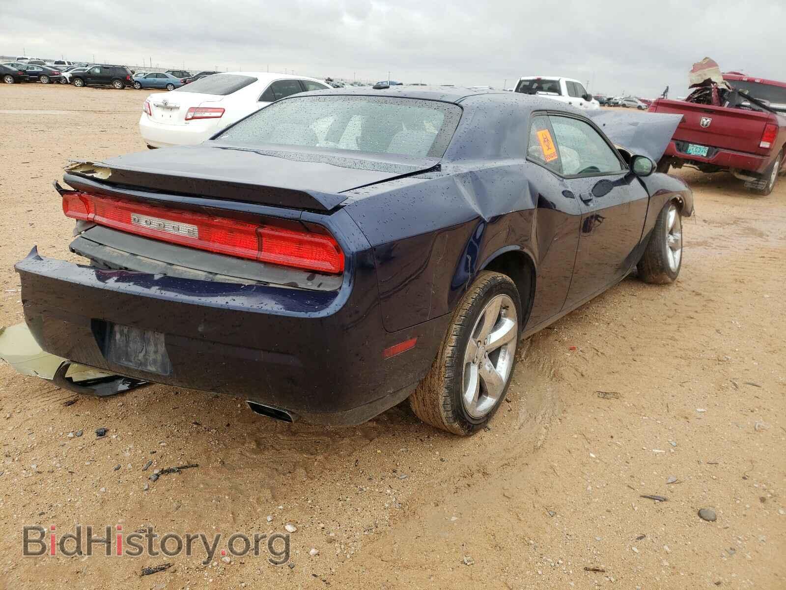 2014 DODGE CHALLENGER - VIN: 2C3CDYAG7EH188695 - Фото 4