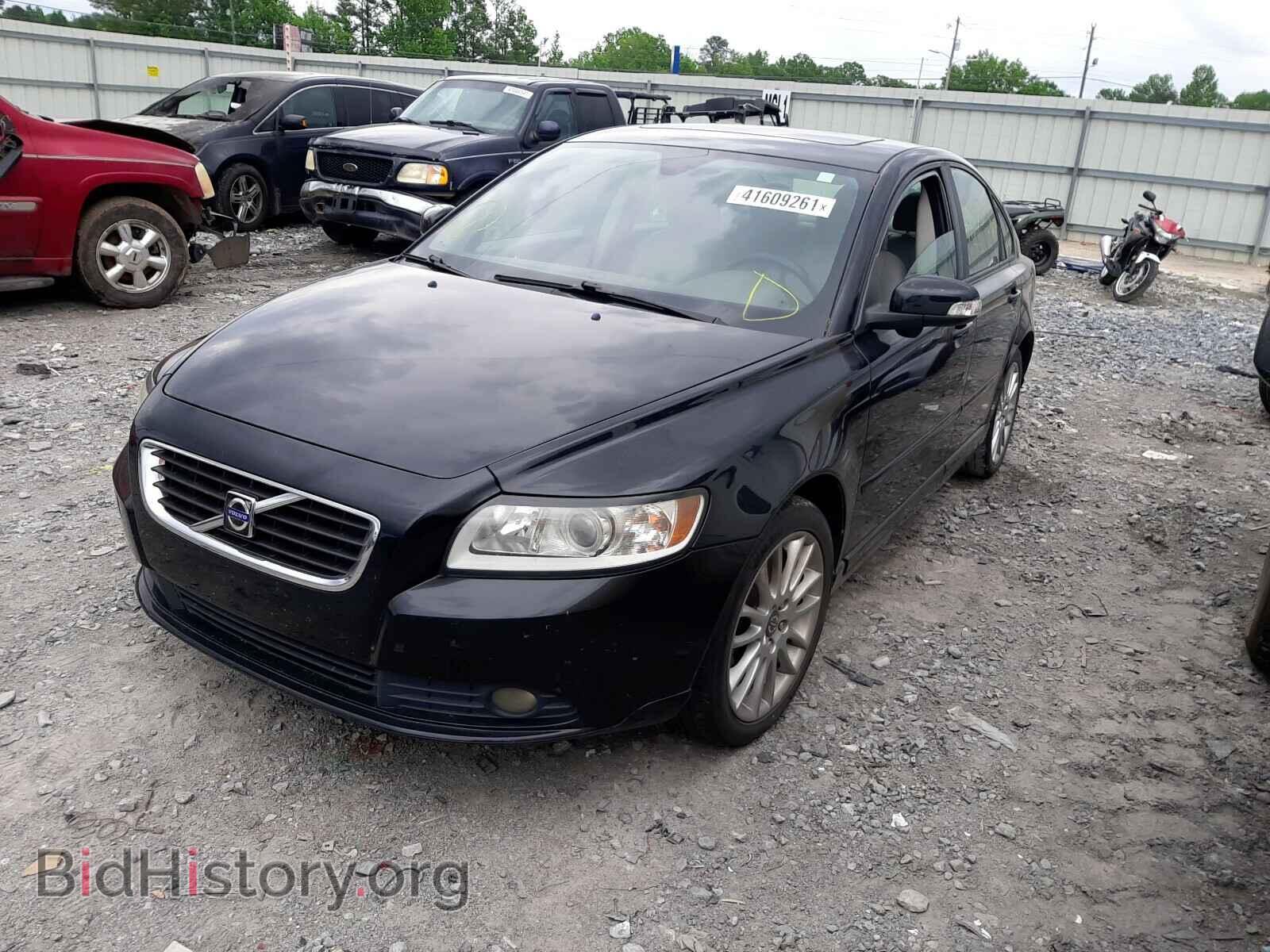 2009 VOLVO S40 - VIN: YV1MS382092460841 - Фото 2