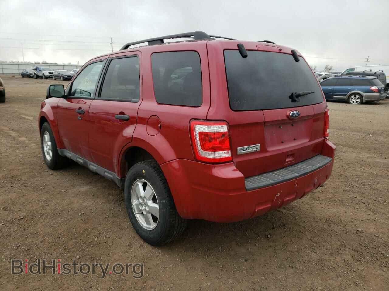 2010 FORD ESCAPE - VIN: 1FMCU0D70AKB63774 - Фото 3