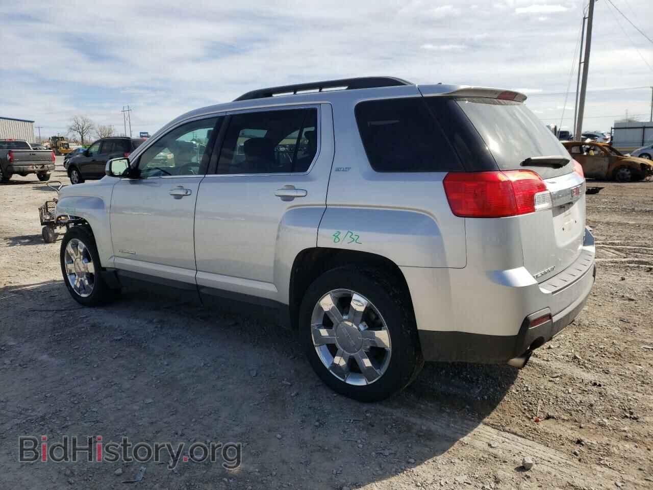 2011 GMC TERRAIN - VIN: 2CTFLUE58B6282125 - Фото 2
