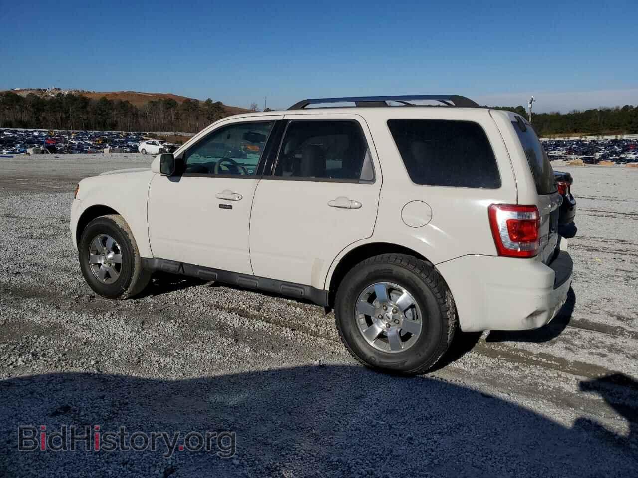 2011 FORD ESCAPE - VIN: 1FMCU0EG9BKC18237 - Фото 2