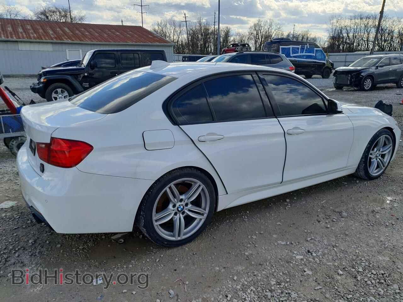 2013 BMW 3 SERIES - VIN: WBA3A9C54DF475592 - Фото 3