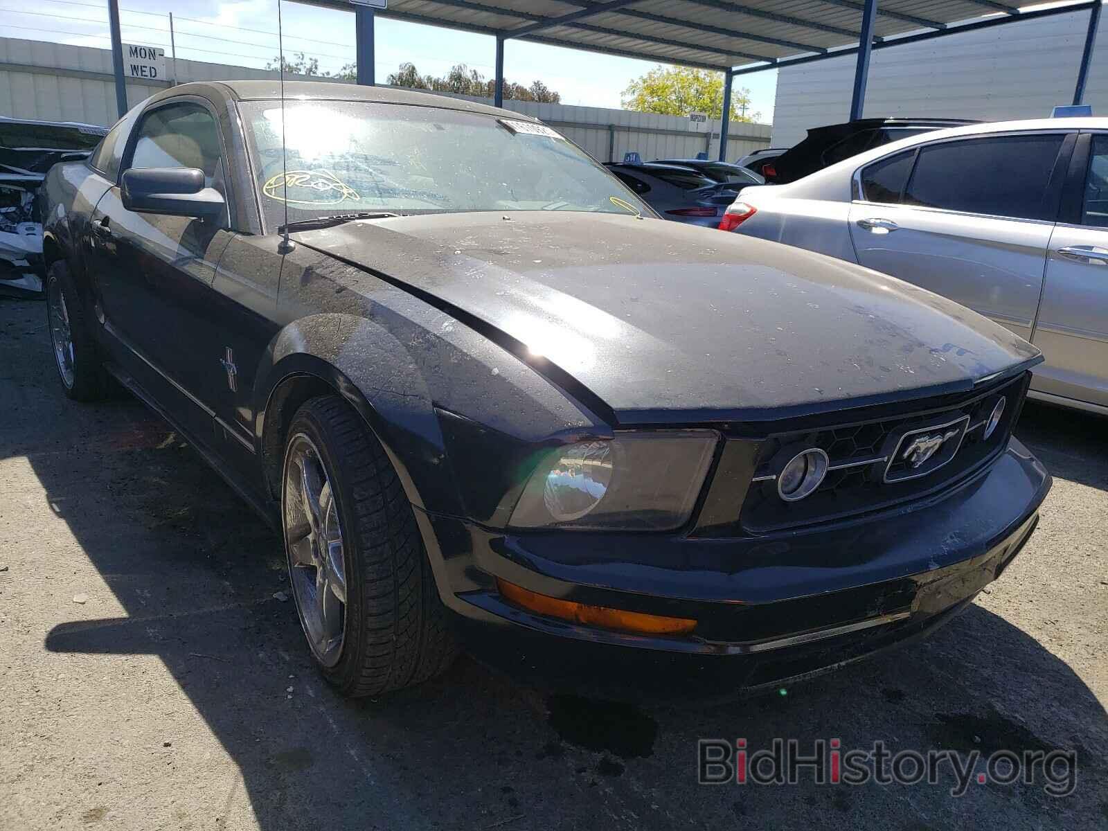 Photo 1ZVFT80N375214888 - FORD MUSTANG 2007