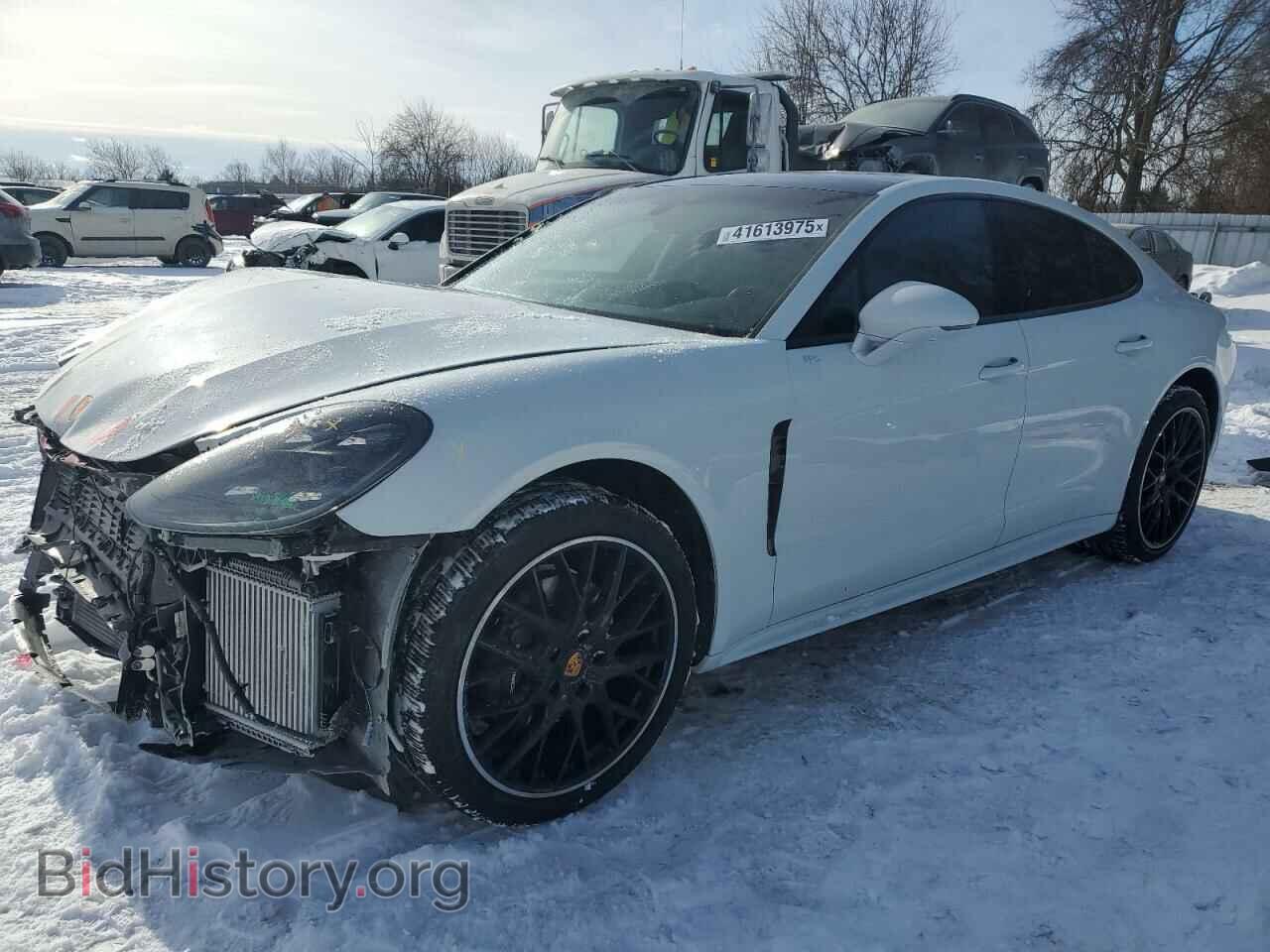 Фотография WP0AJ2A71PL102330 - PORSCHE PANAMERA 2023