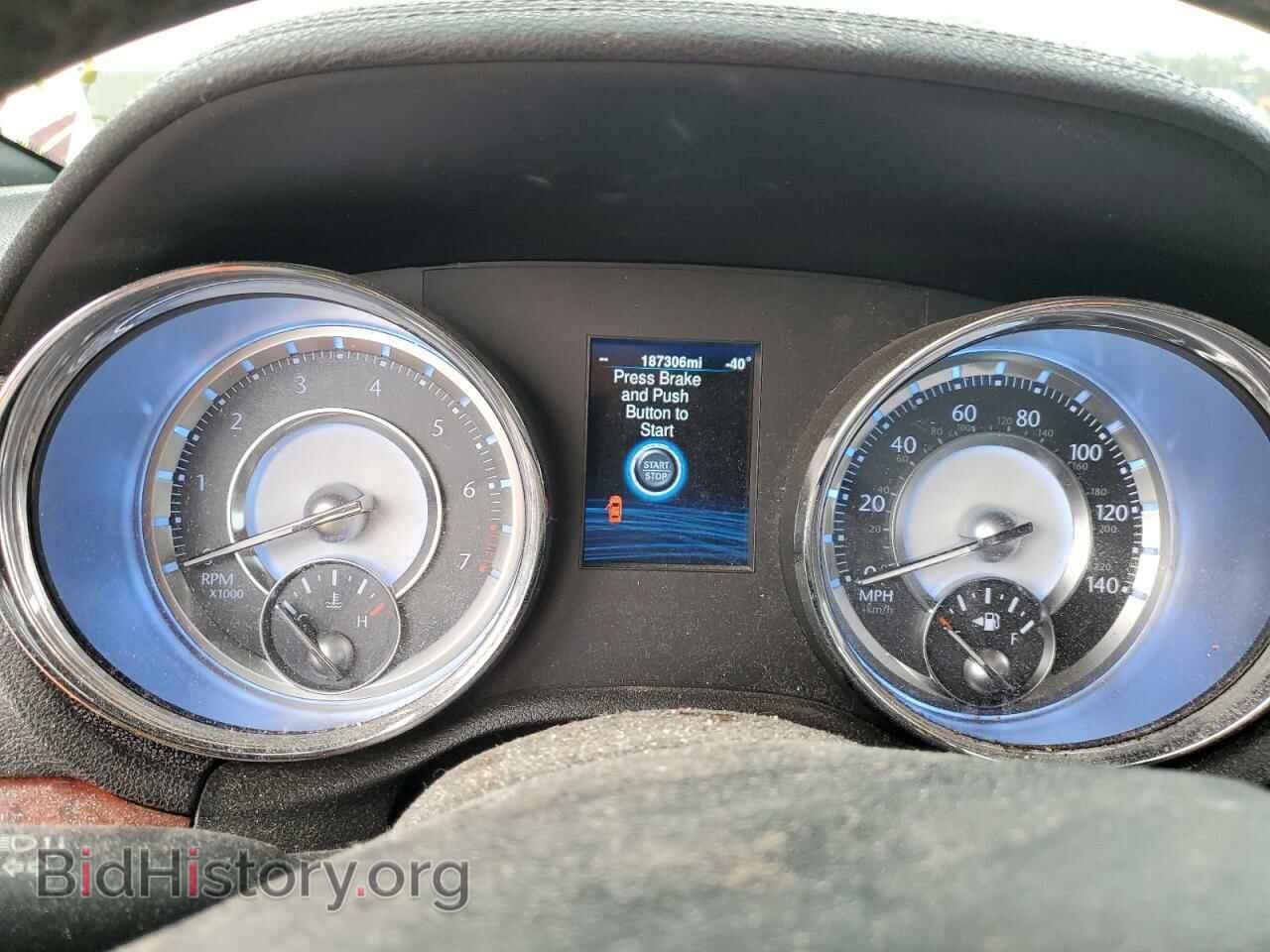 2014 CHRYSLER 300 - VIN: 2C3CCAAG7EH357155 - Фото 9