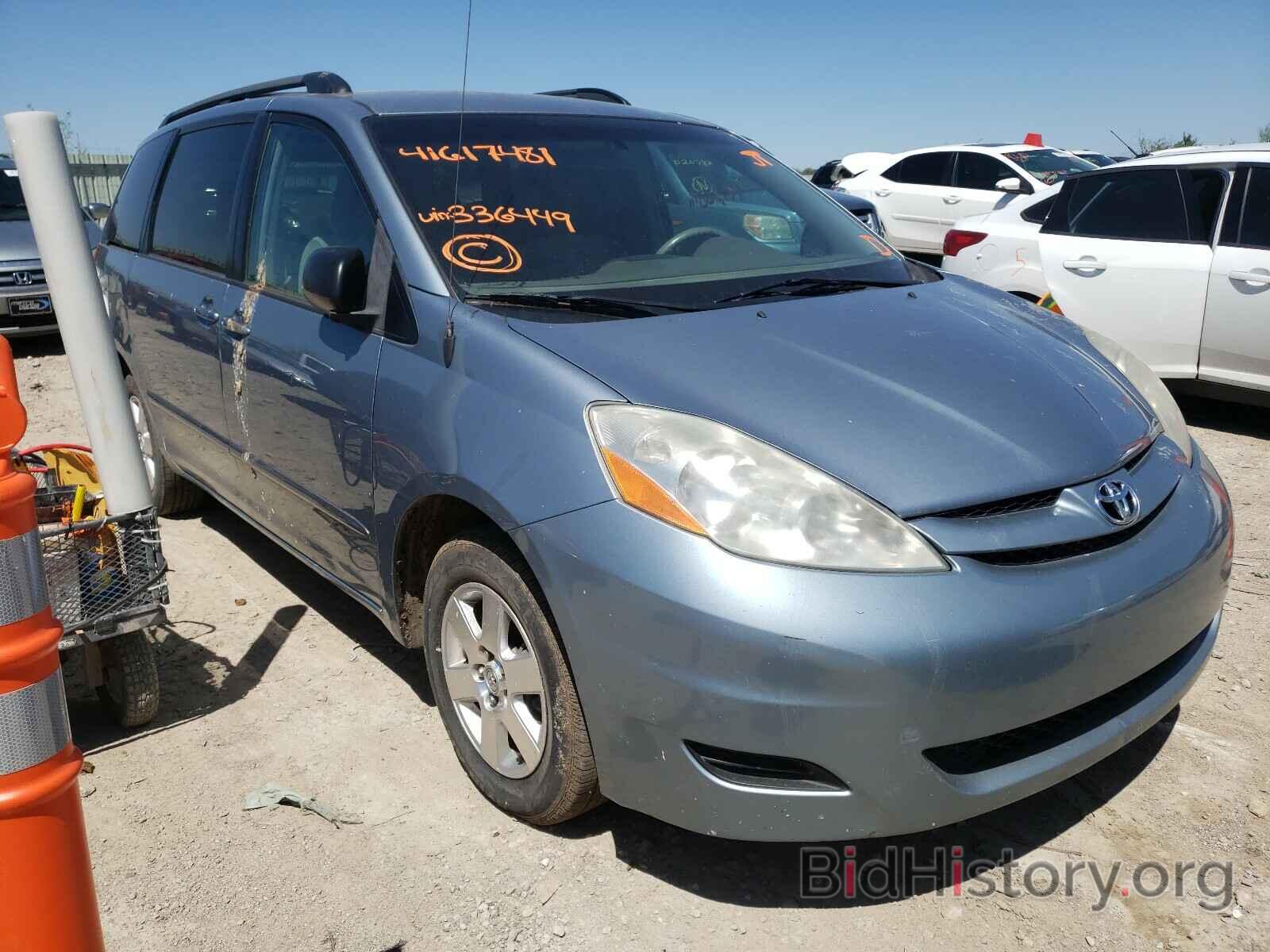 Photo 5TDKK4CC5AS336449 - TOYOTA SIENNA 2010