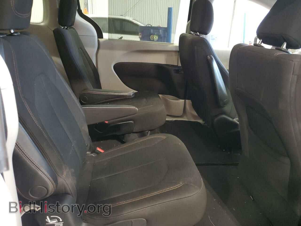 2017 CHRYSLER PACIFICA - VIN: 2C4RC1BGXHR753082 - Фото 11
