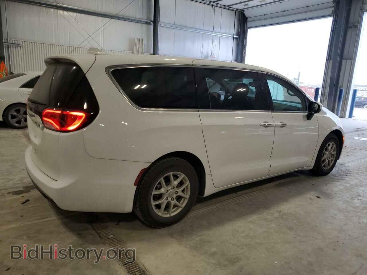 2017 CHRYSLER PACIFICA - VIN: 2C4RC1BGXHR753082 - Фото 3