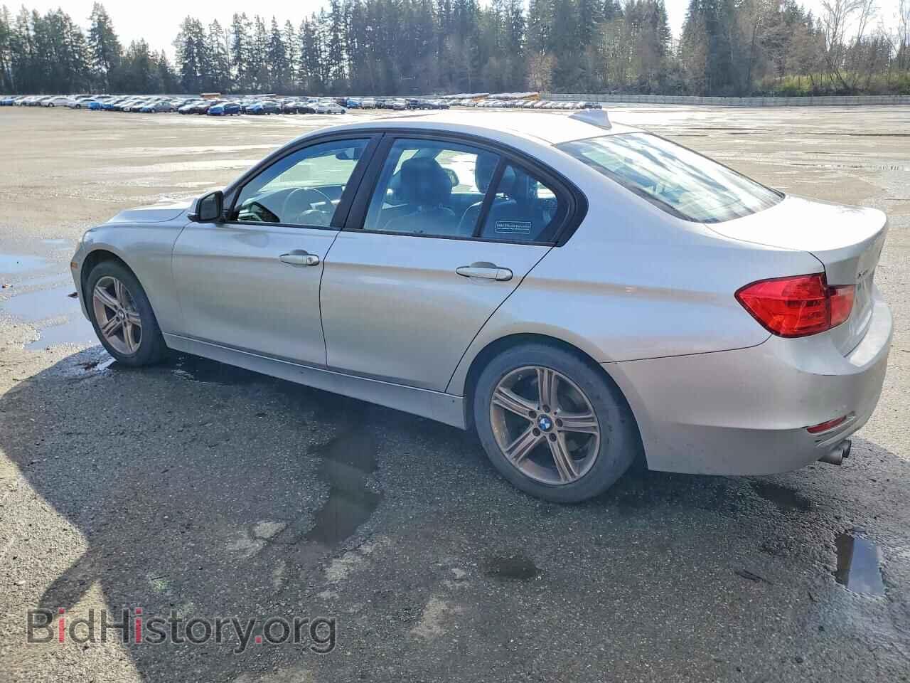 2013 BMW 3 SERIES - VIN: WBA3B3C52DJ811084 - Фото 2