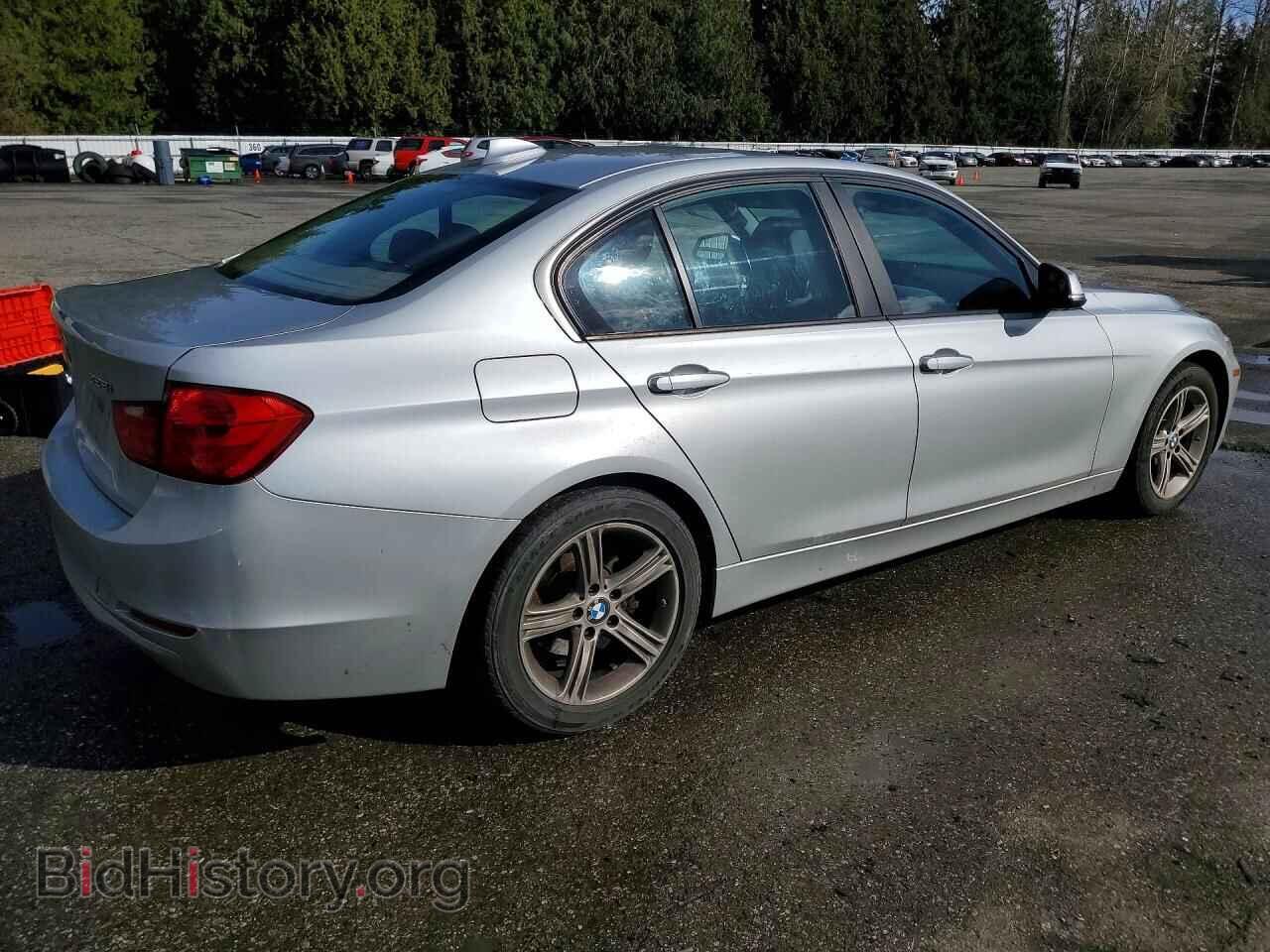 2013 BMW 3 SERIES - VIN: WBA3B3C52DJ811084 - Фото 3