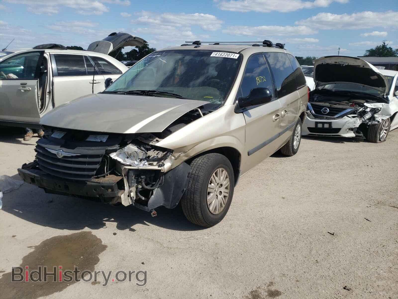 2006 CHRYSLER MINIVAN - VIN: 1A4GP45RX6B601254 - Фото 2