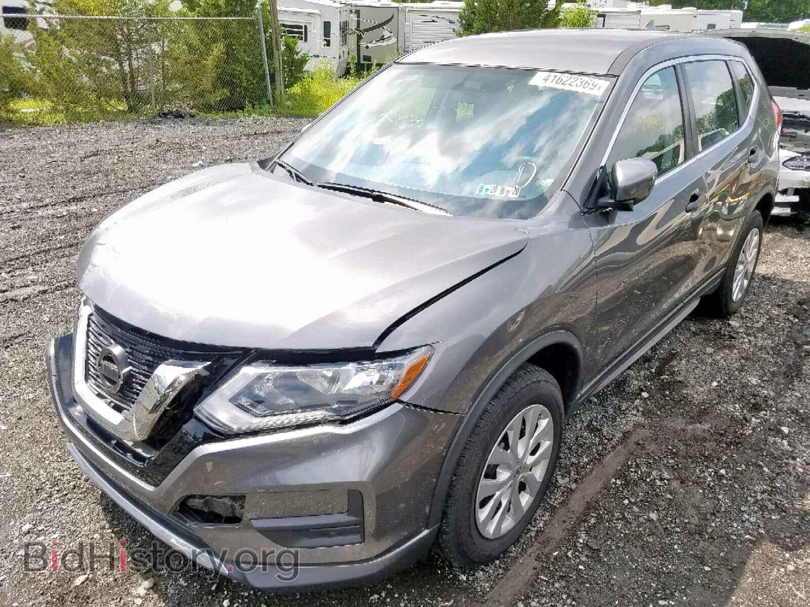 2017 NISSAN ROGUE S - VIN: KNMAT2MV2HP563079 - Фото 2
