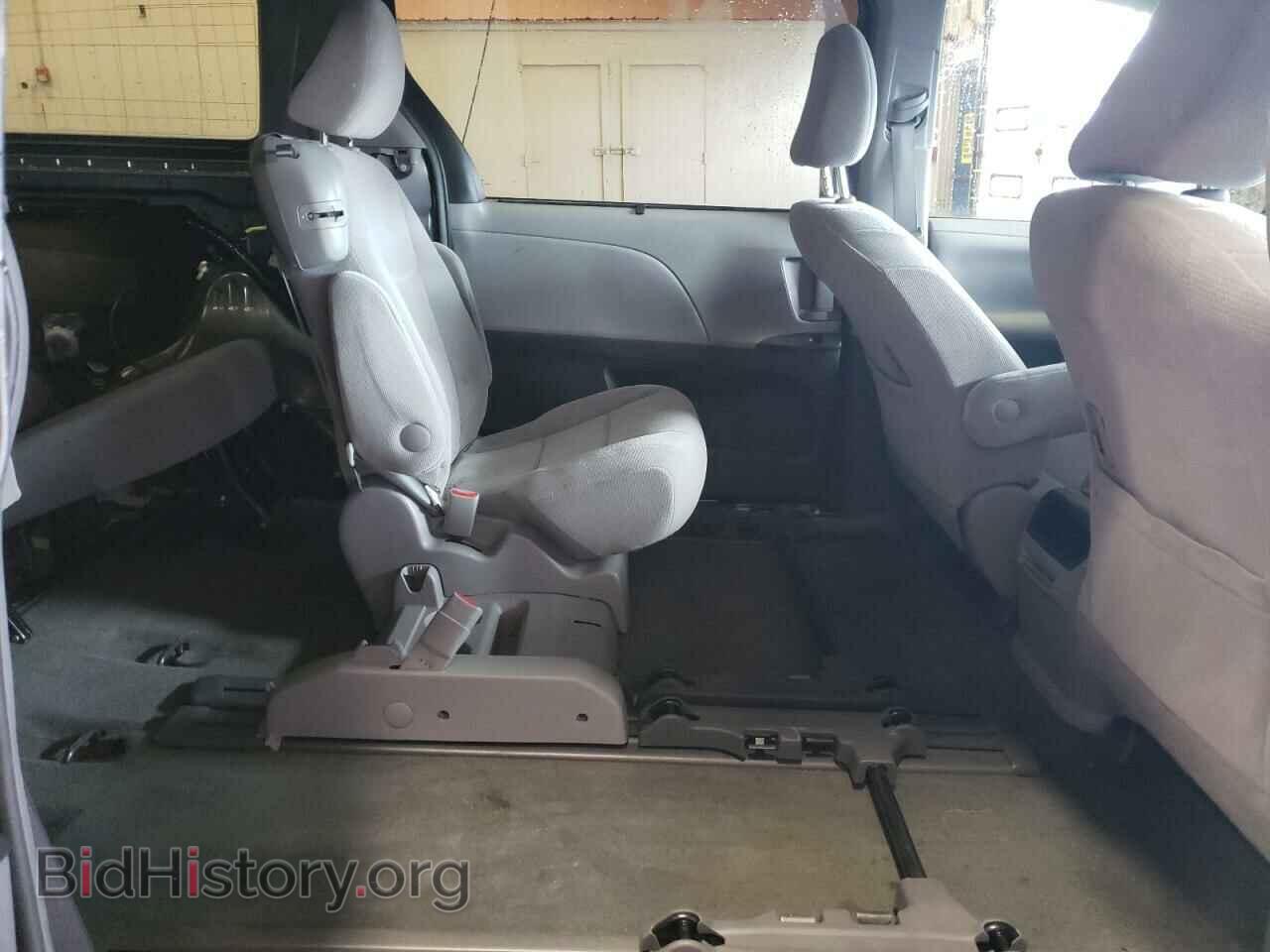 2017 TOYOTA All Models - VIN: 5TDKZ3DC8HS848477 - Фото 11