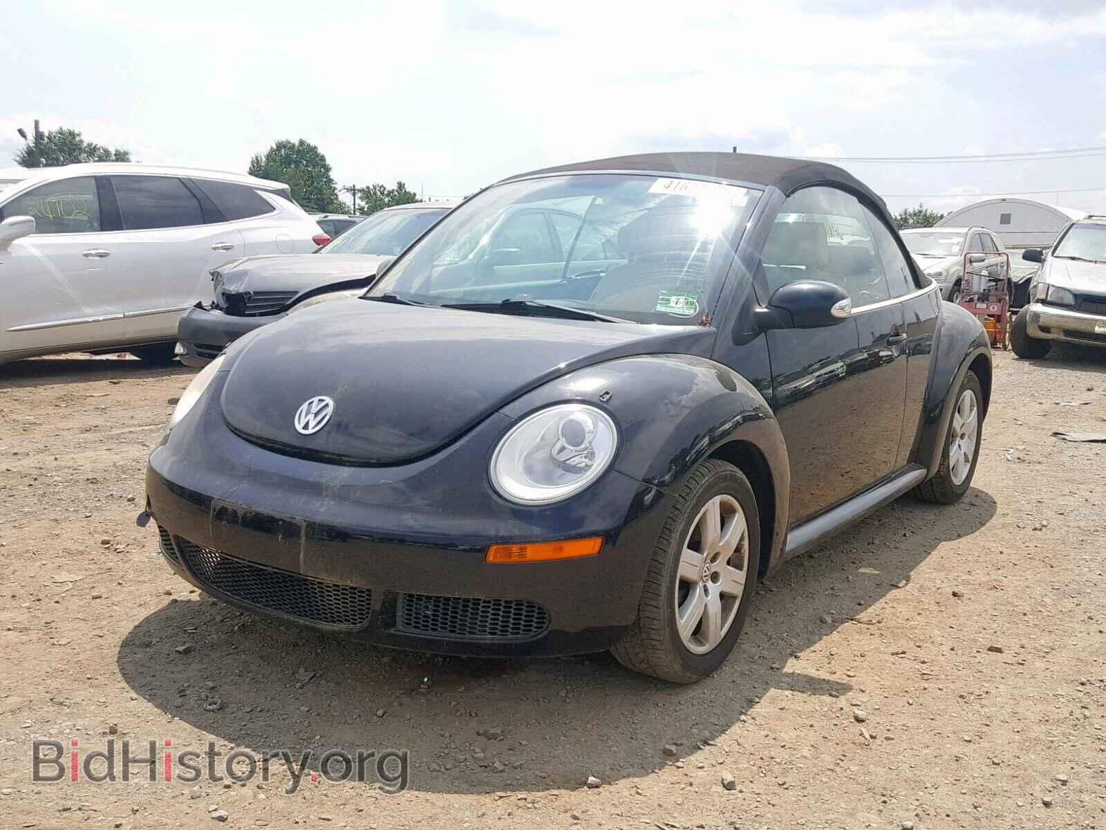 2007 VOLKSWAGEN BEETLE - VIN: 3VWRF31Y57M408008 - Фото 2