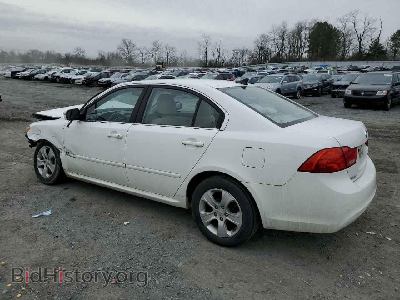2009 KIA OPTIMA - VIN: KNAGE228195310170 - Фото 2