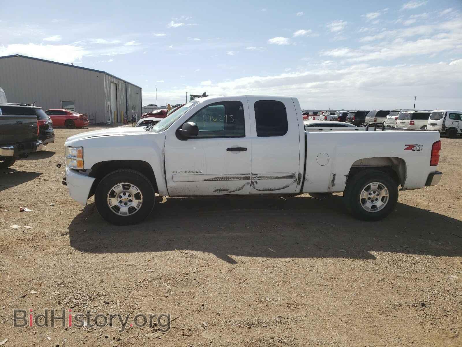 2011 CHEVROLET SILVERADO - VIN: 1GCRKSE38BZ307026 - Фото 9