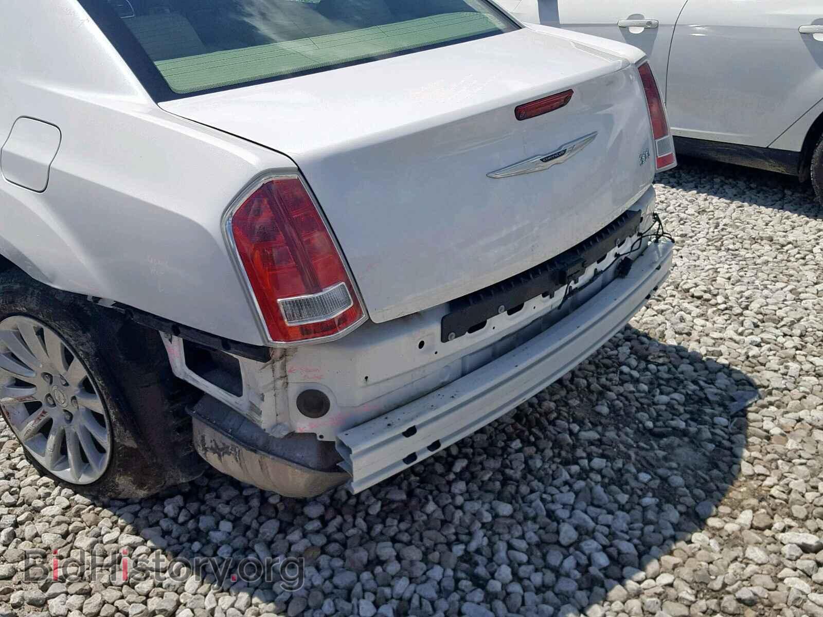 2013 CHRYSLER 300 - VIN: 2C3CCAAG7DH508641 - Фото 9