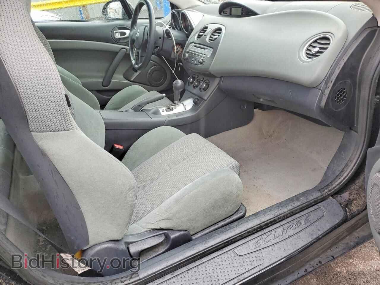 2011 MITSUBISHI ECLIPSE - VIN: 4A31K5DF0BE013523 - Photo 8