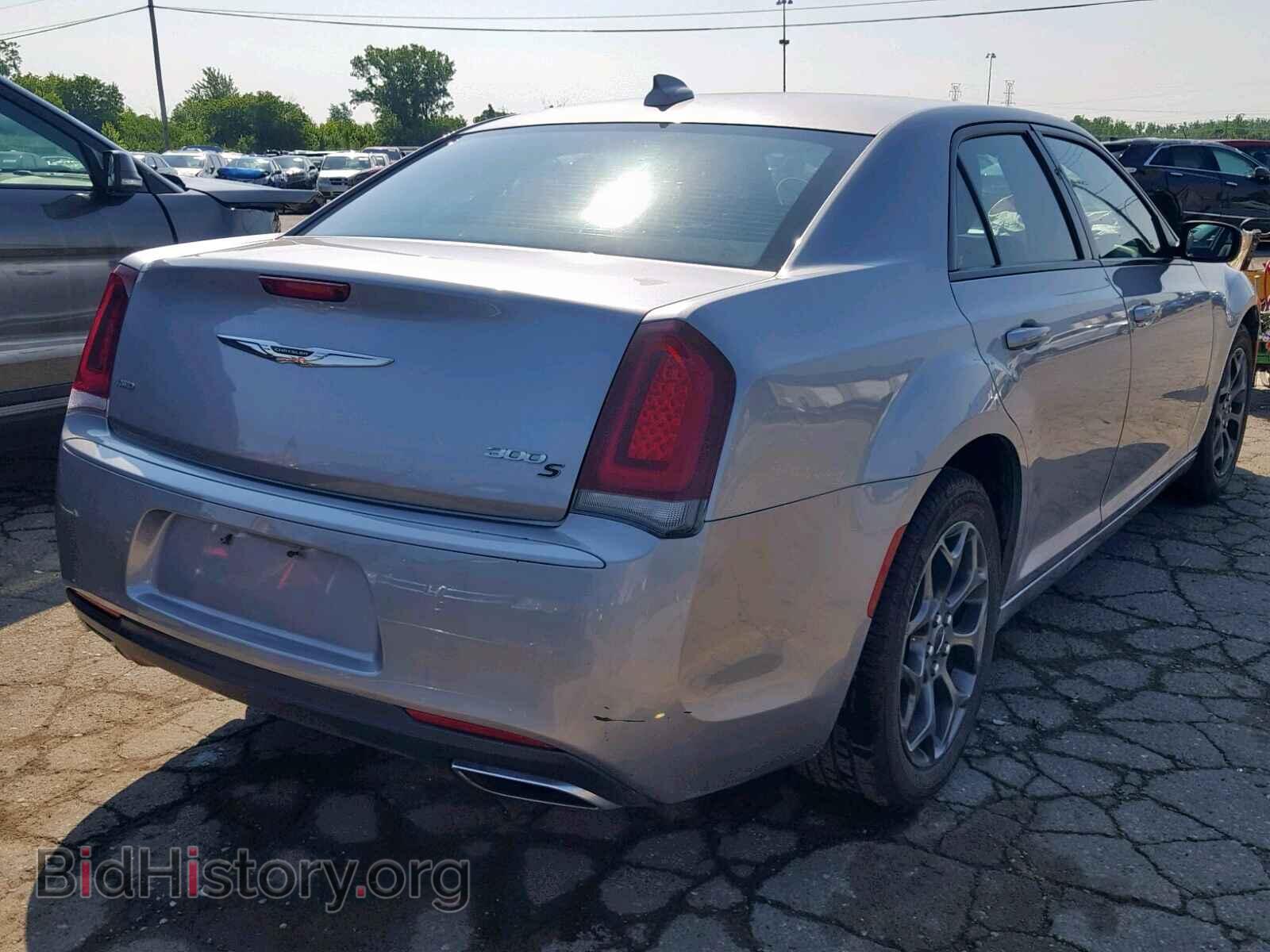 2018 CHRYSLER 300 - VIN: 2C3CCAGG4JH141832 - Фото 4