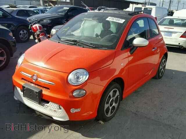 2015 FIAT 500 - VIN: 3C3CFFGE6FT741267 - Фото 2