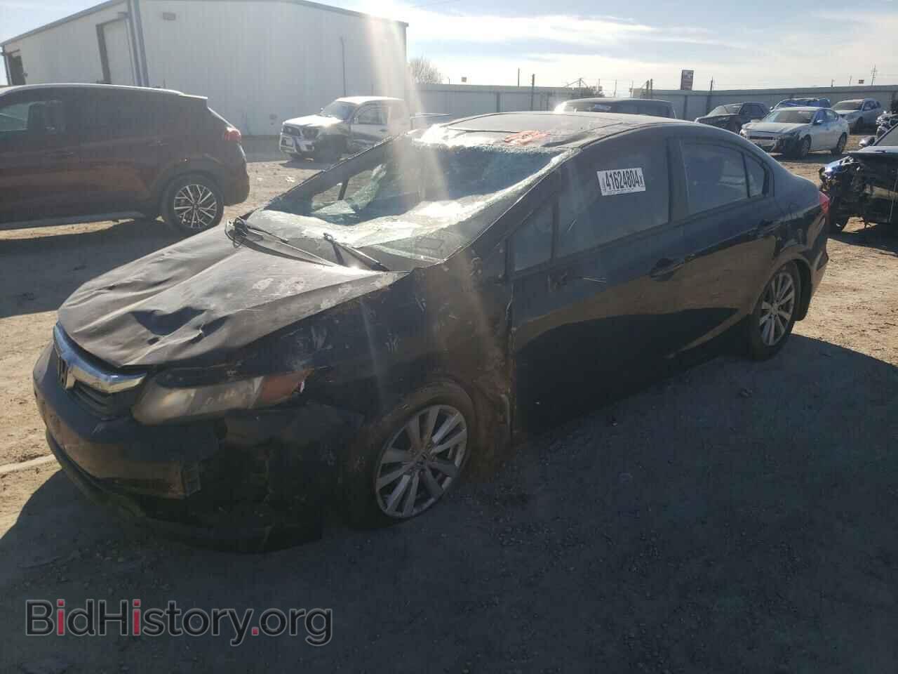Photo 2HGFB2F8XCH309778 - HONDA CIVIC 2012