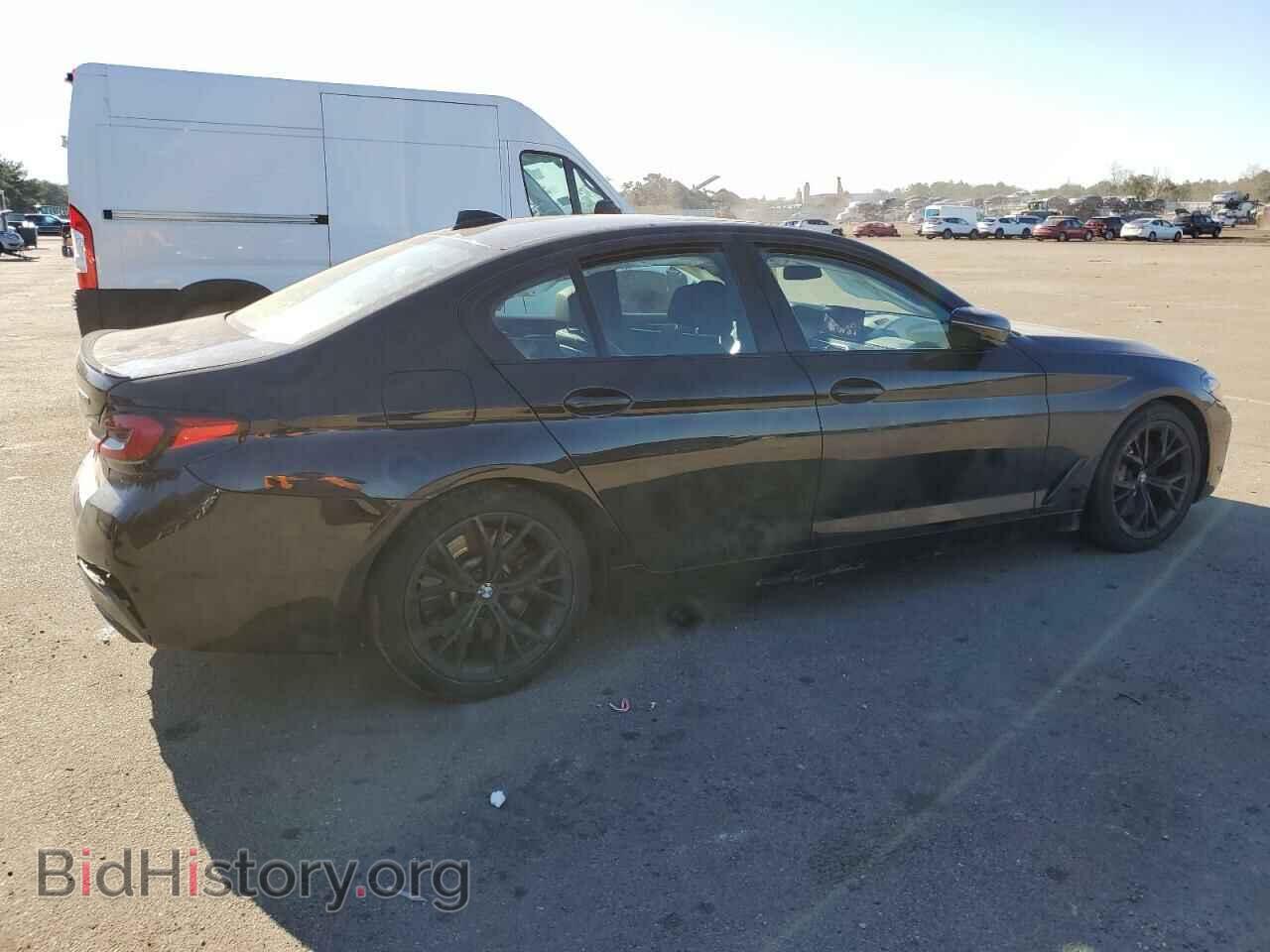 2021 BMW M5 - VIN: WBA13BK05MCF48357 - Photo 3
