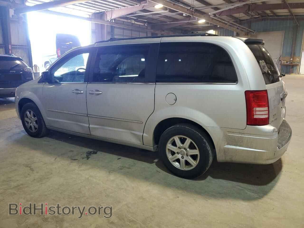 2010 CHRYSLER MINIVAN - VIN: 2A4RR5D12AR315431 - Фото 2