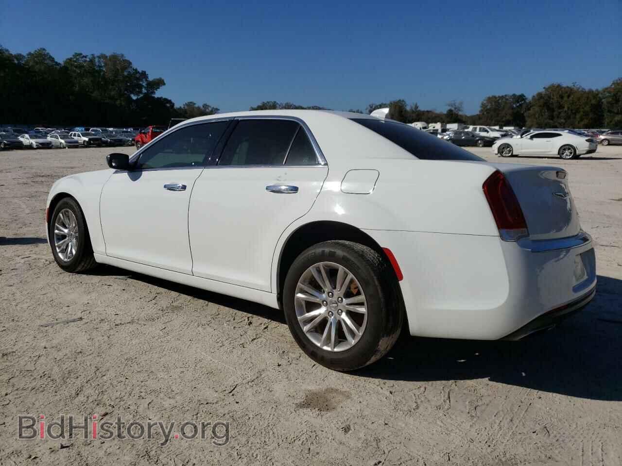 2016 CHRYSLER 300 - VIN: 2C3CCAEG6GH334348 - Photo 2