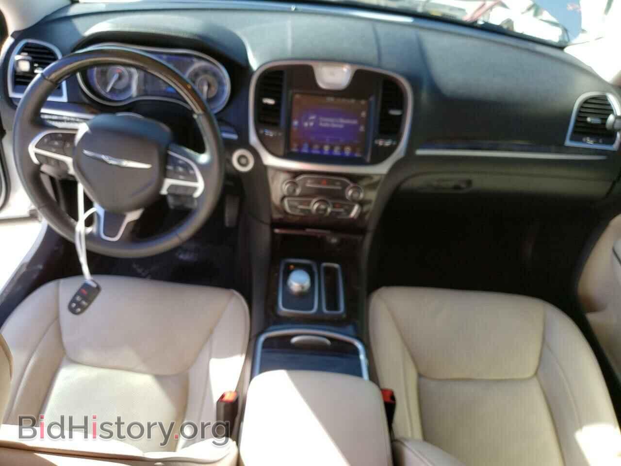 2016 CHRYSLER 300 - VIN: 2C3CCAEG6GH334348 - Photo 8