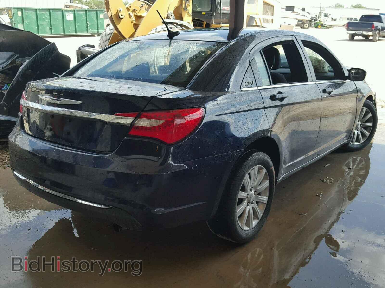 2013 CHRYSLER 200 - VIN: 1C3CCBBB6DN542621 - Фото 4