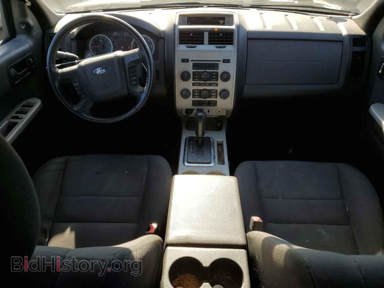 2011 FORD ESCAPE - VIN: 1FMCU9DG0BKA46833 - Фото 8