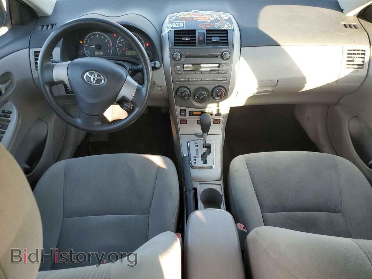 2011 TOYOTA COROLLA - VIN: 2T1BU4EEXBC585493 - Фото 8