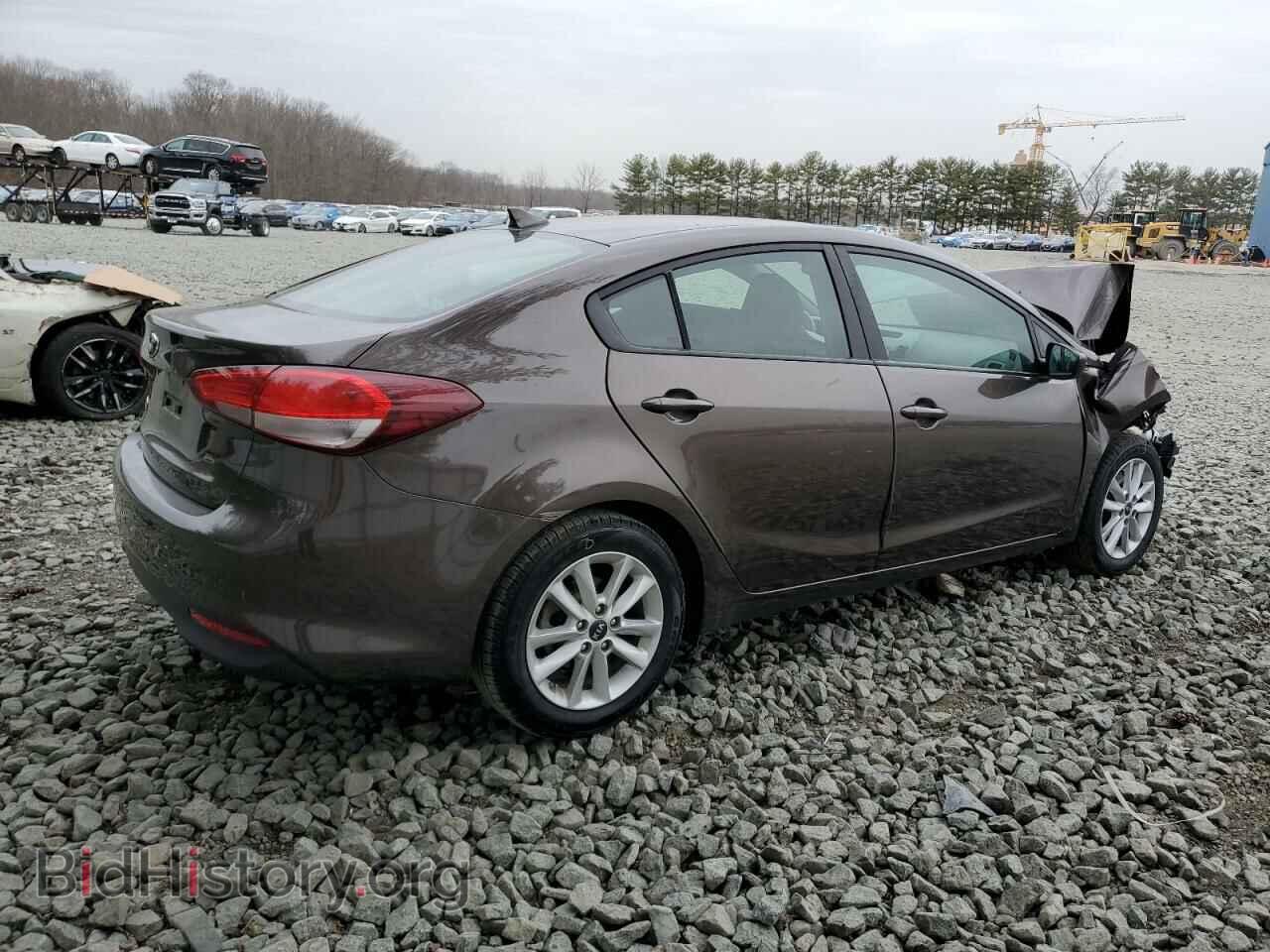 2017 KIA FORTE - VIN: 3KPFL4A73HE132256 - Фото 3