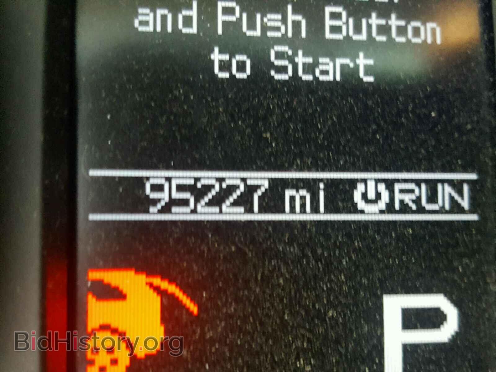 2011 JEEP CHEROKEE - VIN: 1J4RR4GG8BC609985 - Фото 8