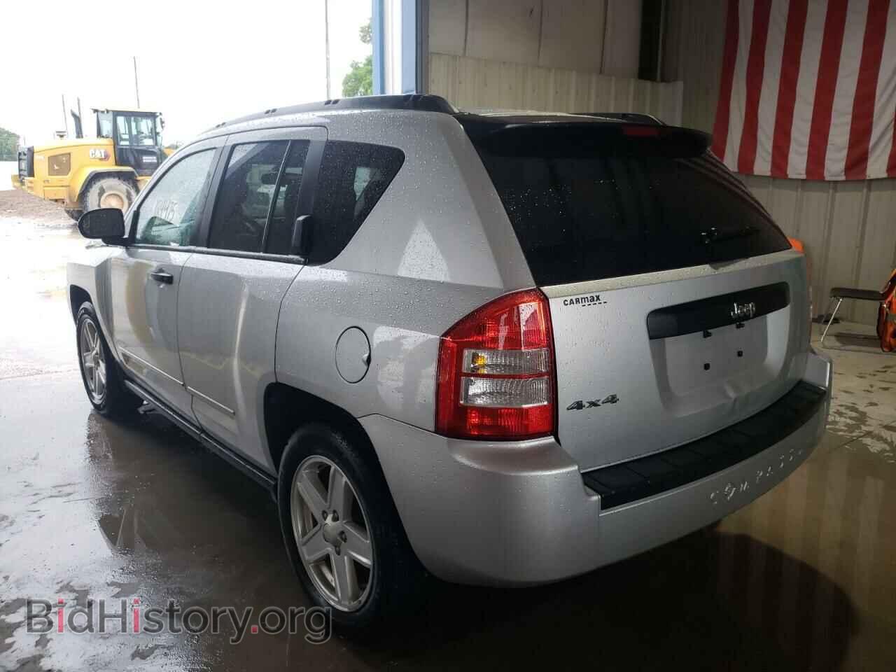 2009 JEEP COMPASS - VIN: 1J4FF47B29D210459 - Photo 3